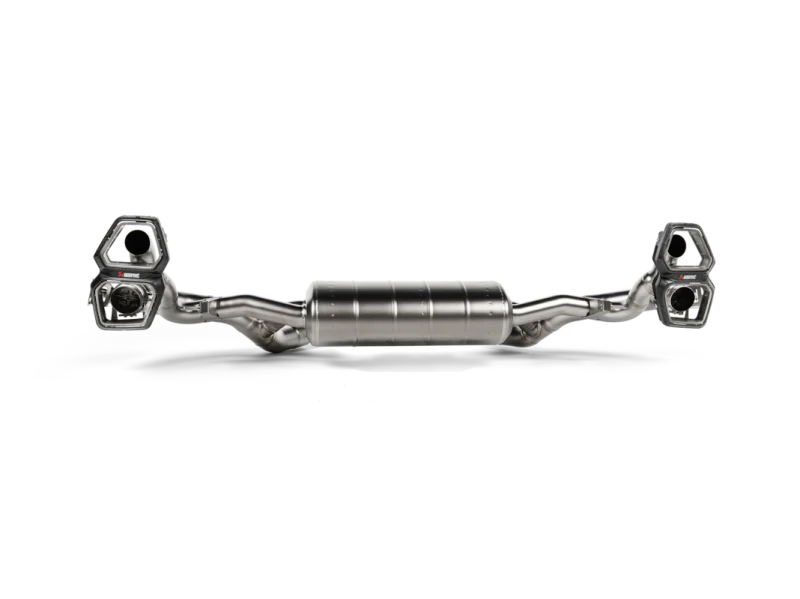 Akrapovic 23-24 BMW XM (G09) TwinPower Turbo V8 Hybrid Slip-On Race Line (Titanium) w/ Carbon Tips