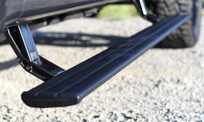 AMP Research 18-21 RAM 1500 / 19-23 RAM 2500/3500 (Diesel Req. Air Tank Relo) PowerStep Smart Series - Image 2