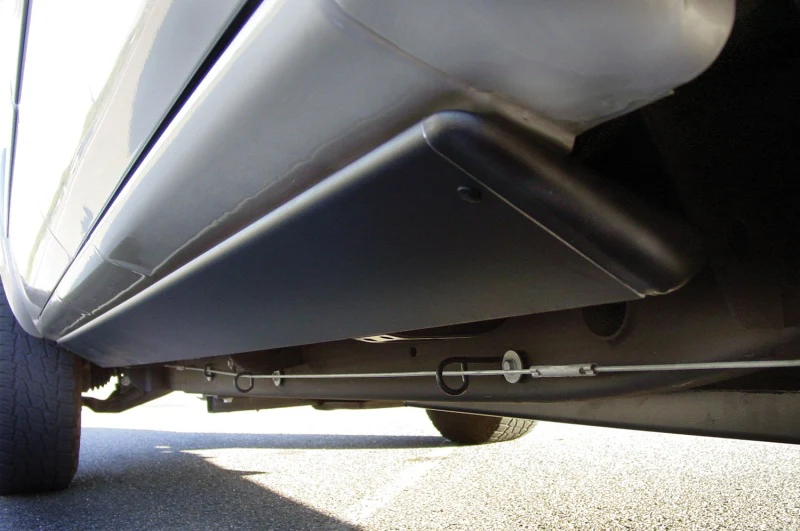 AMP Research 1999-2006 Chevy/GMC Silverado/Sierra Extended/Crew PowerStep - Black - Image 4