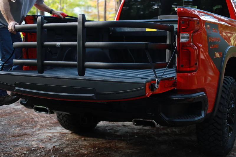 AMP Research 20-23 Chevrolet/GMC Silverado/Sierra 1500 (No Multipro Tailgt) Bedxtender HD Max - Blk - Image 6