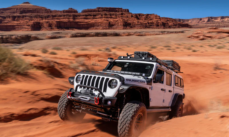 AMP Research 20-24 Jeep JT Gladiator (Launch/Overlnd/Rubicon/Sport/Sport S) PowerStep XL - Black - Image 10