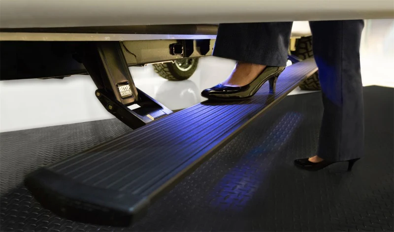 AMP Research 2020 Ford F150 /250/350/450 PowerStep Running Boards Plug N Play - Black - Image 4