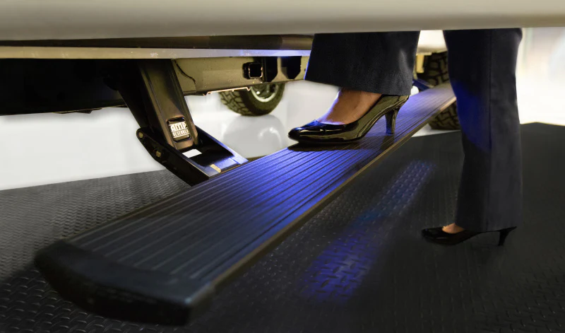 AMP Research 2020 Ford F150 /250/350/450 PowerStep Running Boards Plug N Play - Black - Image 5
