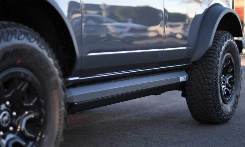 AMP Research 21-23 Ford Bronco 4 Door (Excl. Raptor) XL PowerStep - Black - Image 3