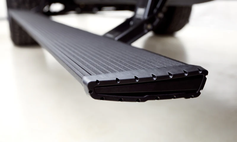AMP Research 22-23 Chevy/GMC Silverado/Sierra 1500 & 2024 2500/3500HD Double/CC PowerStep Xtreme - Image 4