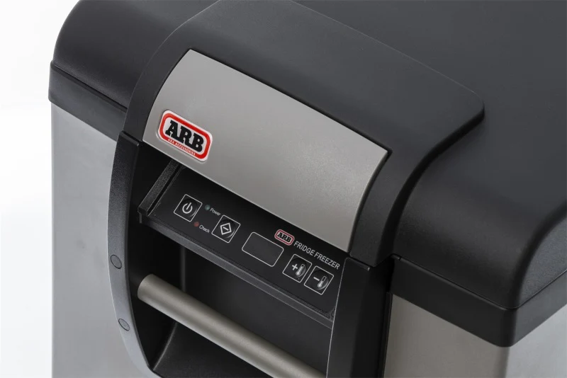 ARB Fridge 63 Quart Classic Series Plug B Usa Spec - Image 2