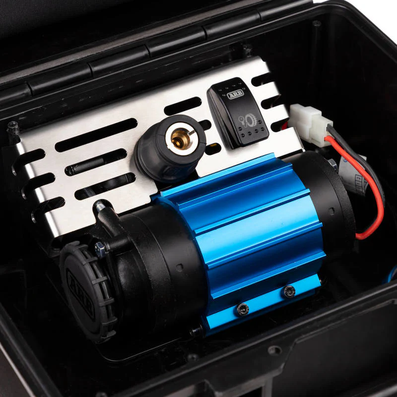 ARB Portable 12V Air Compressor Single Motor - Image 3