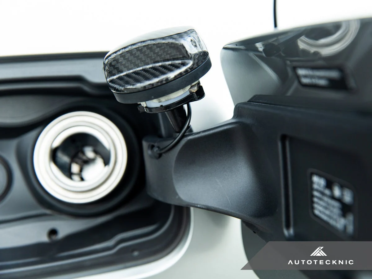 AutoTecknic Dry Carbon Competition Fuel Cap Cover - E70 X5M | E71 X6M - Image 4