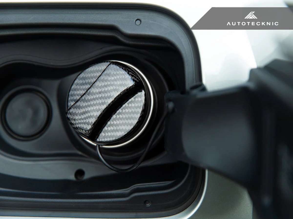 AutoTecknic Dry Carbon Competition Fuel Cap Cover - MINI R52 | R57 Cabrio - Image 5