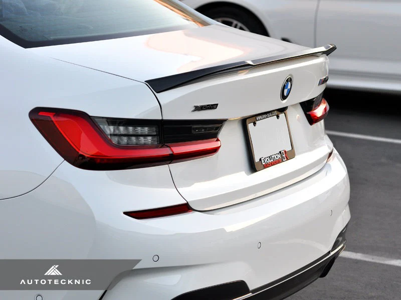 AutoTecknic Dry Carbon Competition Plus Trunk Spoiler - G20 3-Series