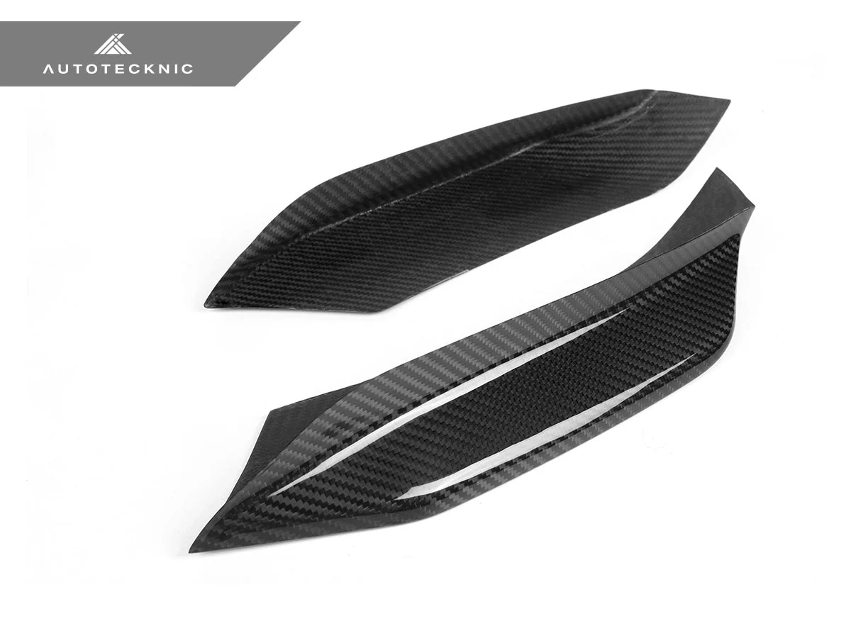 AutoTecknic Dry Carbon Corsa Bumper Trim - F80 M3 | F82/ F83 M4 - Image 3