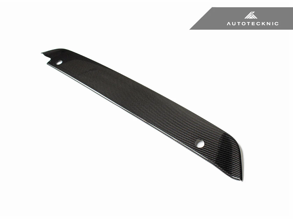 AutoTecknic Dry Carbon Fiber Bumper Trim - F97 X3M | F98 X4M Pre-LCI - Image 3