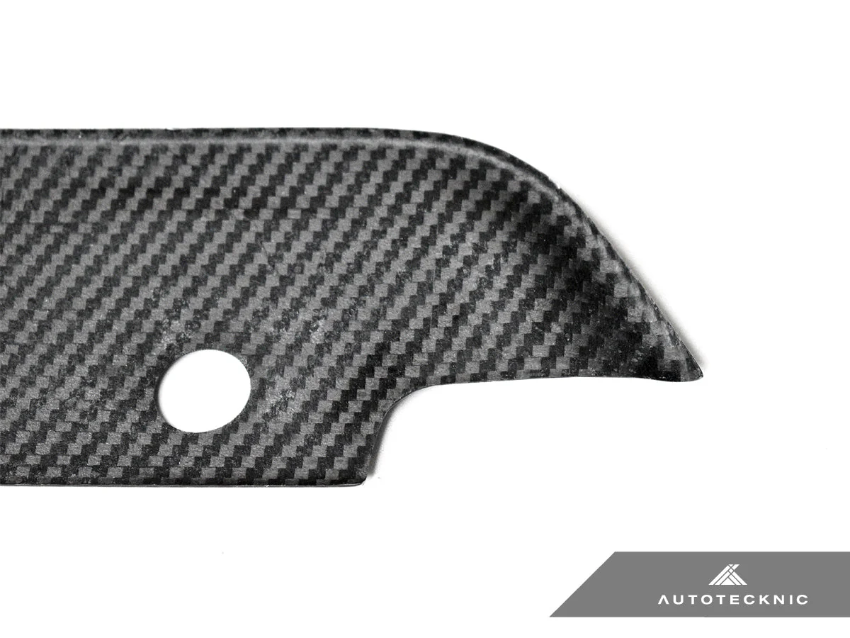 AutoTecknic Dry Carbon Fiber Bumper Trim - F97 X3M | F98 X4M Pre-LCI - Image 6