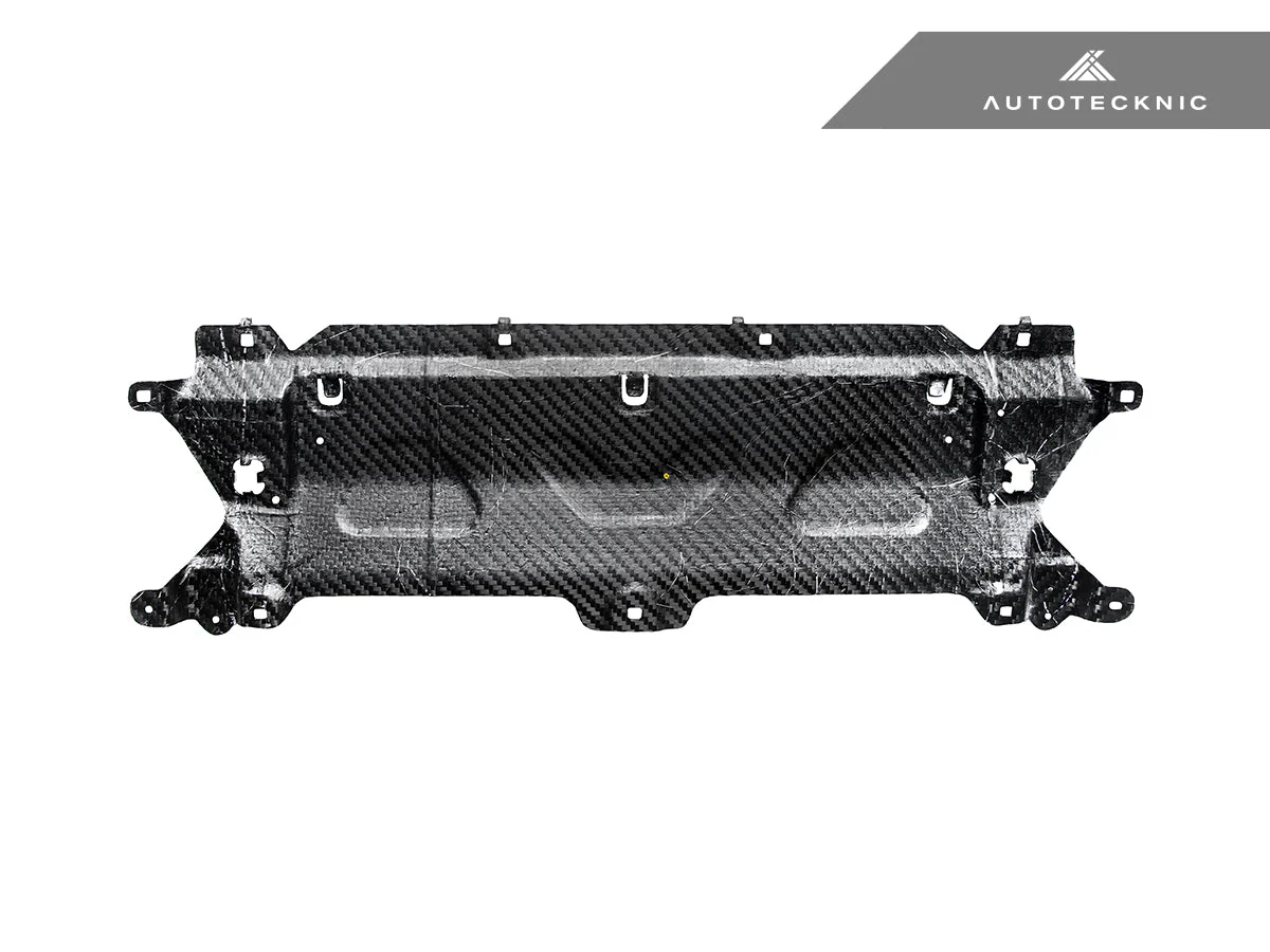 AutoTecknic Dry Carbon Fiber Cooling Shroud - G01 X3 | G02 X4 - Image 7
