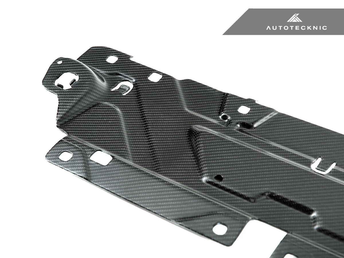 AutoTecknic Dry Carbon Fiber Cooling Shroud - G20 3-Series - Image 3