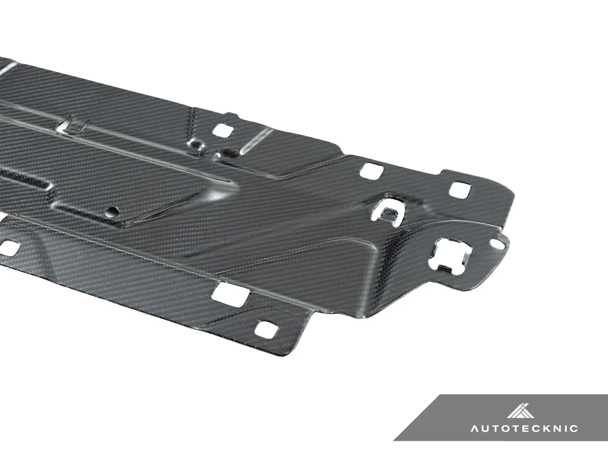 AutoTecknic Dry Carbon Fiber Cooling Shroud - G20 3-Series - Image 7