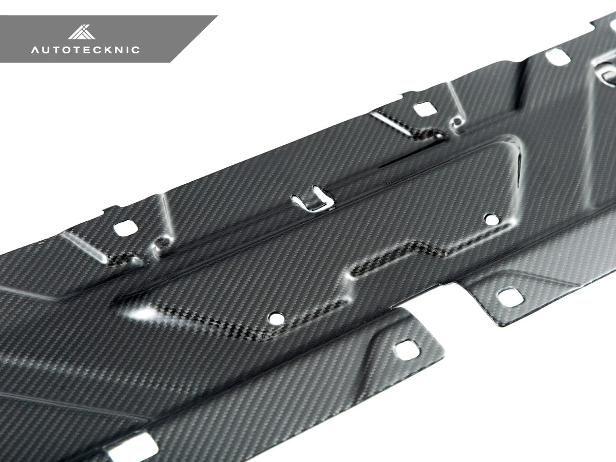 AutoTecknic Dry Carbon Fiber Cooling Shroud - G20 3-Series - Image 8