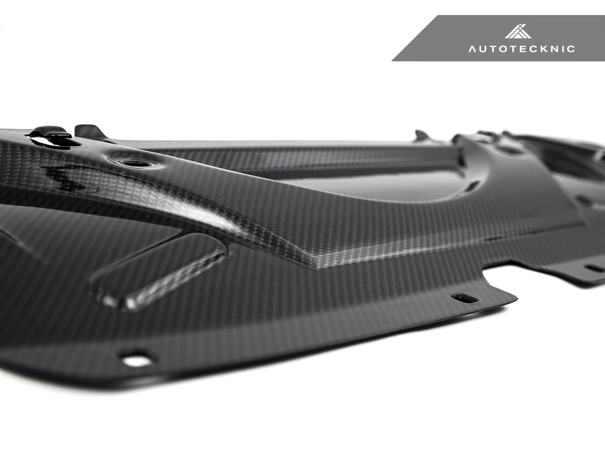 AutoTecknic Dry Carbon Fiber Crosslink Cooling Shroud - G90/ G99 M5 - Image 3