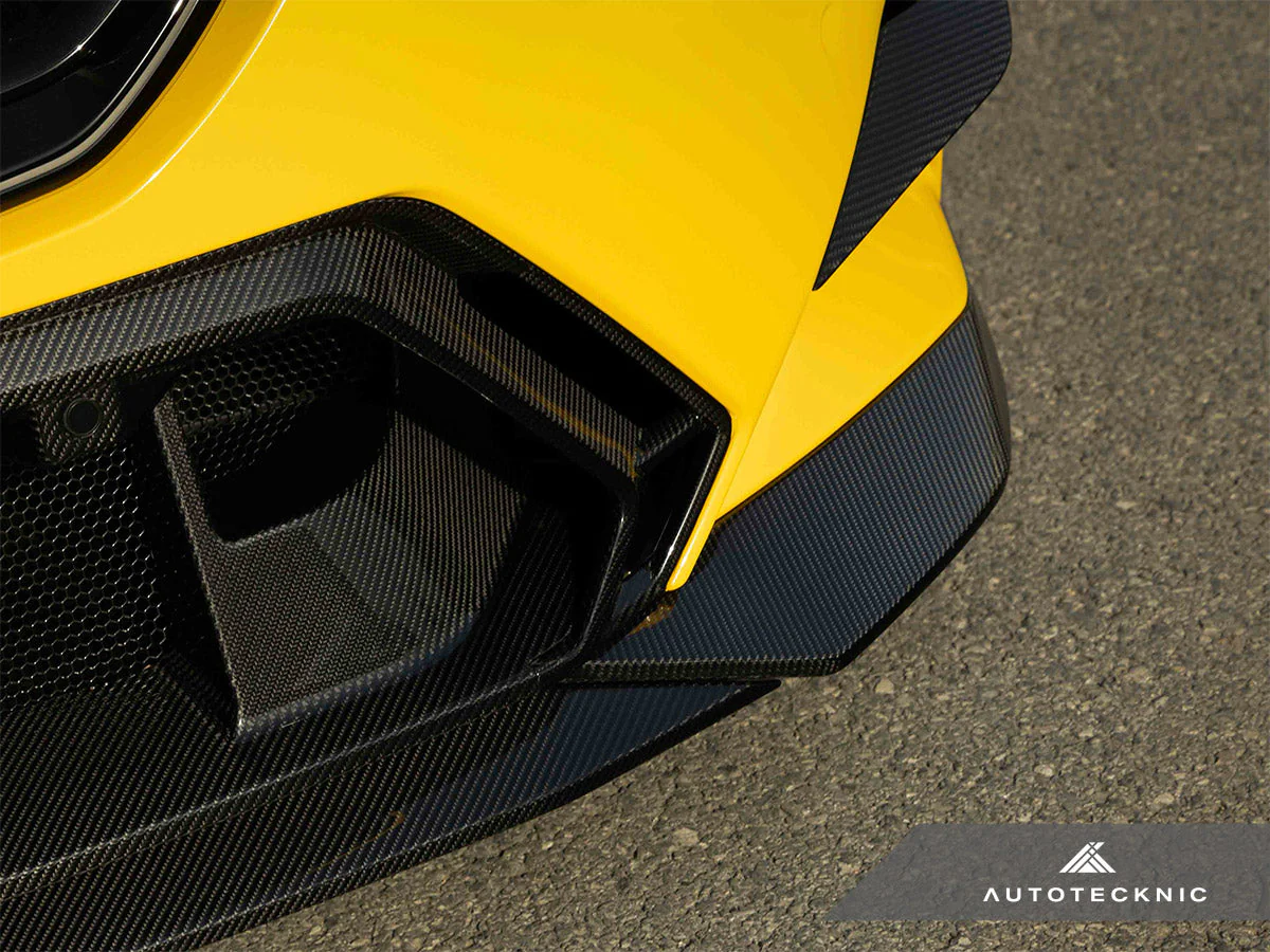 AutoTecknic Dry Carbon OEM-Spec Center Bumper Trim - G90/ G99 M5 - Image 4