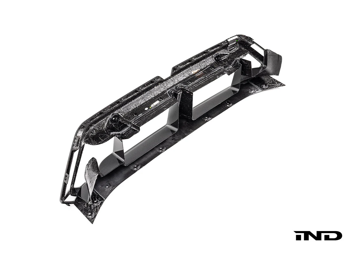 AutoTecknic Dry Carbon OEM-Spec Center Bumper Trim - G90/ G99 M5 - Image 8
