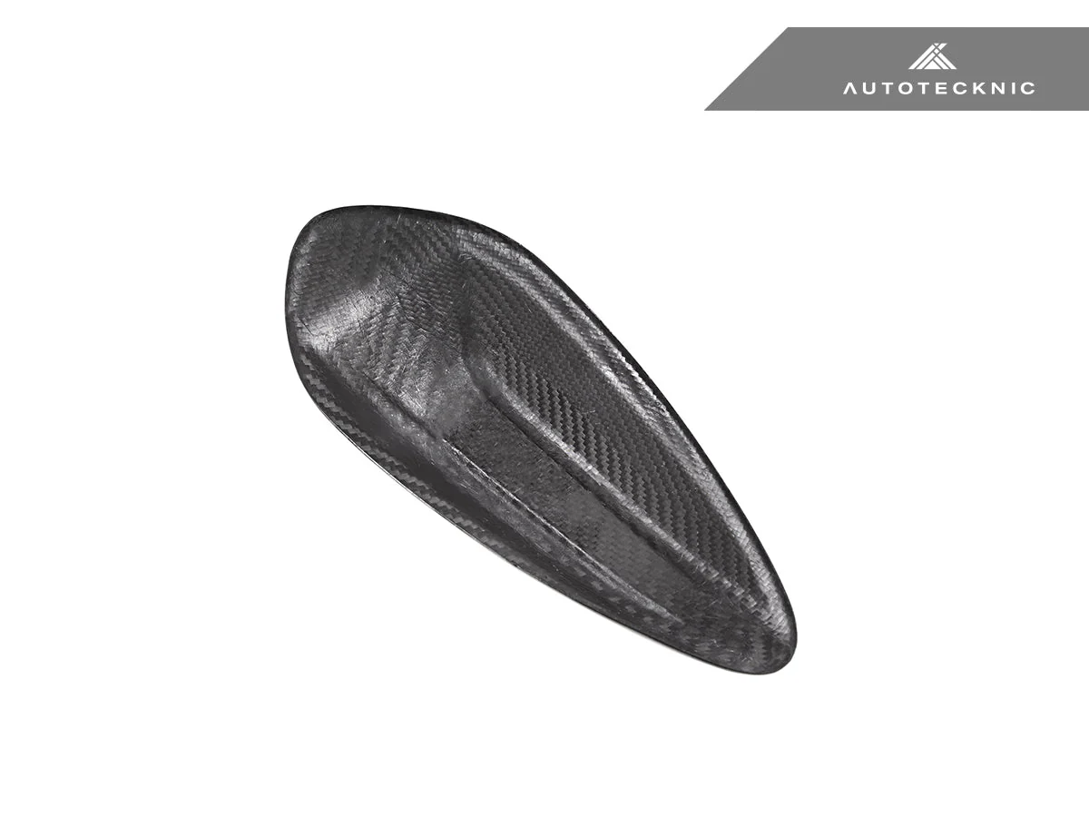 AutoTecknic Dry Carbon Roof Antenna Cover - F95 X5M LCI | F96 X6M LCI - Image 8