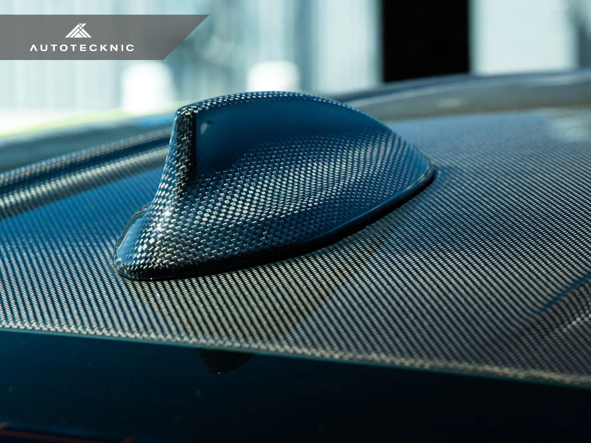 AutoTecknic Dry Carbon Roof Antenna Cover - G42 2-Series - Image 3
