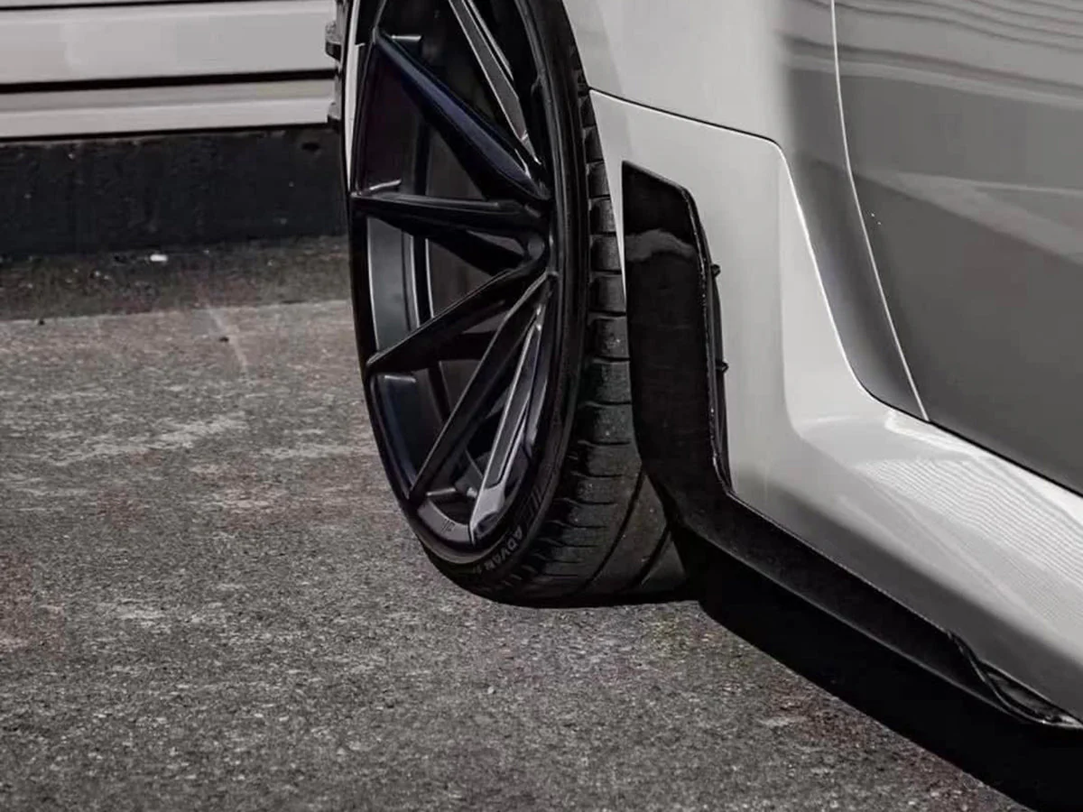 AutoTecknic Dry Carbon Side Skirt Winglet Set - G87 M2 - Image 2