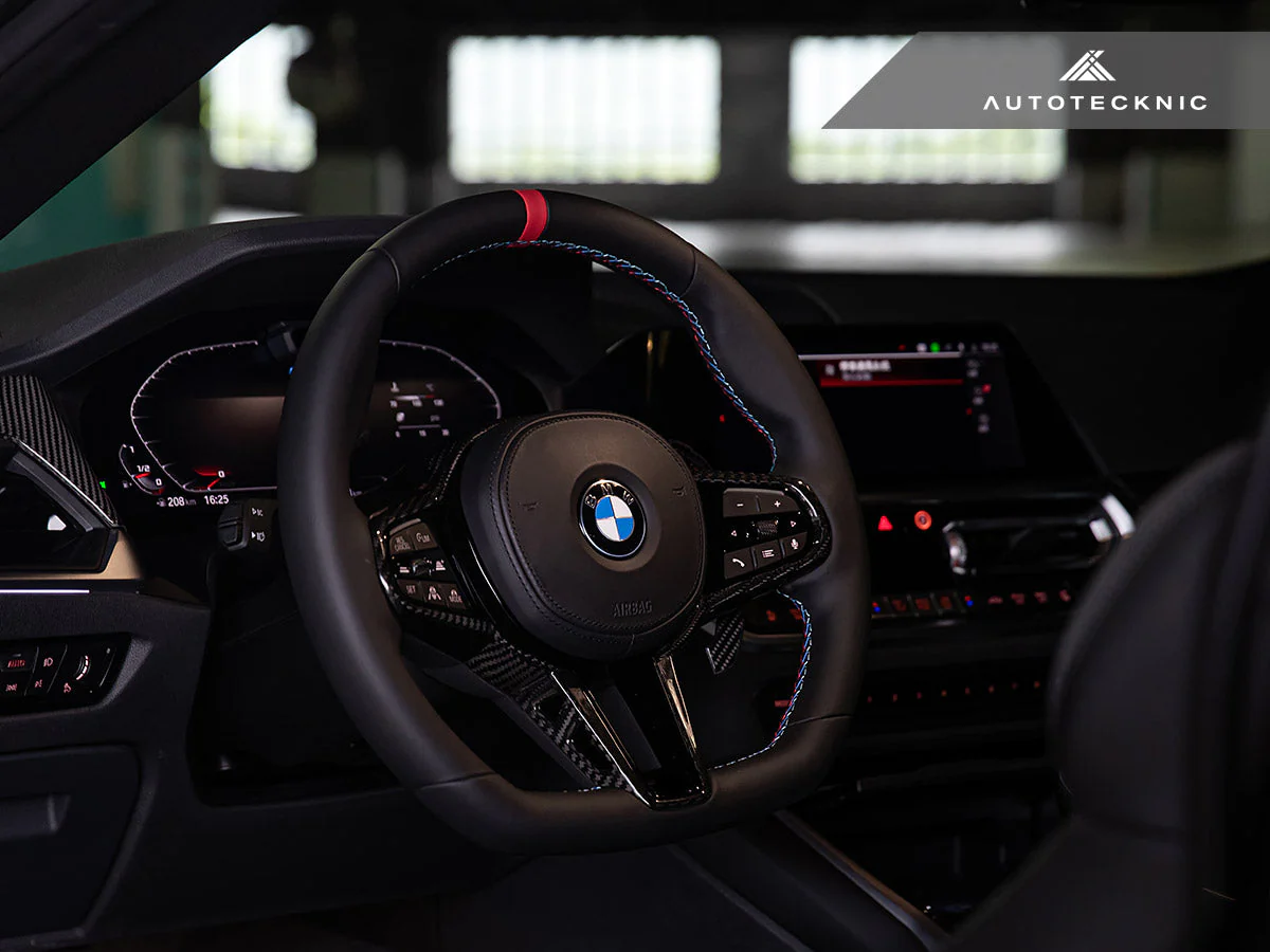 AutoTecknic LCI Carbon Steering Wheel Trim - G20/ G21 3-Series 2025-Up - Image 2