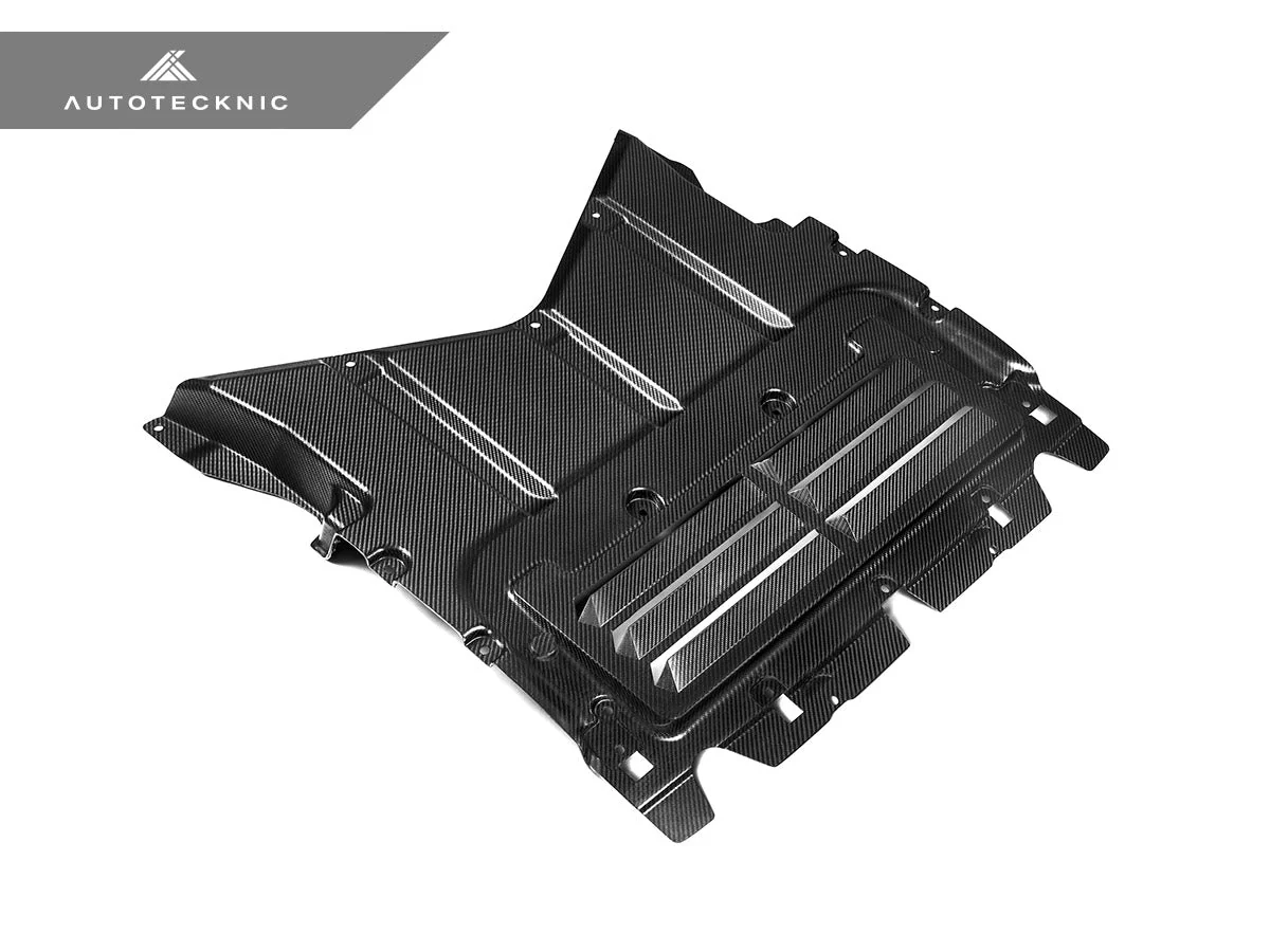 AutoTecknic Pre-Preg Carbon Oil Cooler Skit Plate - G90/ G99 M5 - Image 4