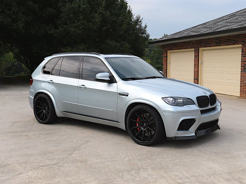 AutoTecknic Replacement Glazing Black Fender Gills - E70 X5M - Image 2