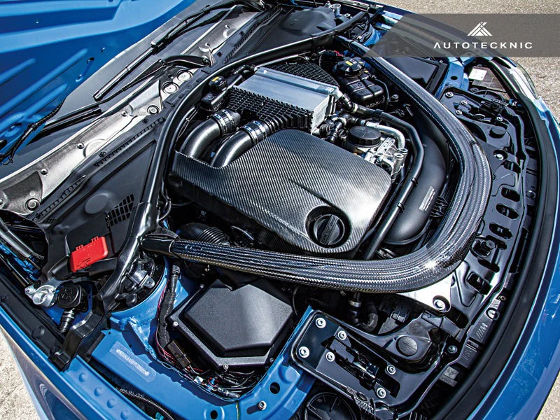 AutoTecknic Vacuumed Carbon Fiber Engine Cover - F80 M3 | F82 M4 - Image 4