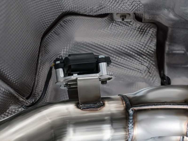 AWE Tuning 23-24 BMW G87 M2 Track Edition Exhaust - Diamond Black Tips - Image 3