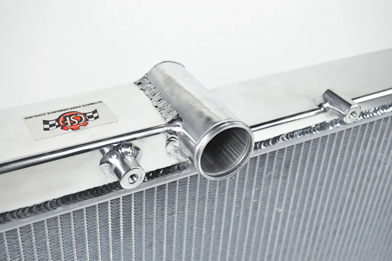 CSF 08-15 Subaru WRX/STI 2-Row Radiator w/Built-In Oil Cooler - Image 3