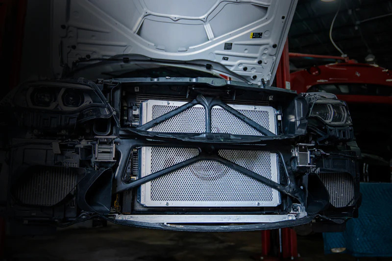 CSF 2014+ BMW M3/M4 (F8X) Front Mount Heat Exchanger w/Rock Guard - Image 2