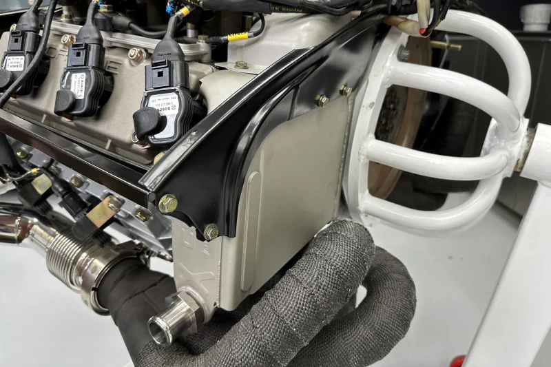 CSF 65-73 Porsche 911 / 74-89 Porsche 911/930 Turbo Engine Oil Cooler - Image 3