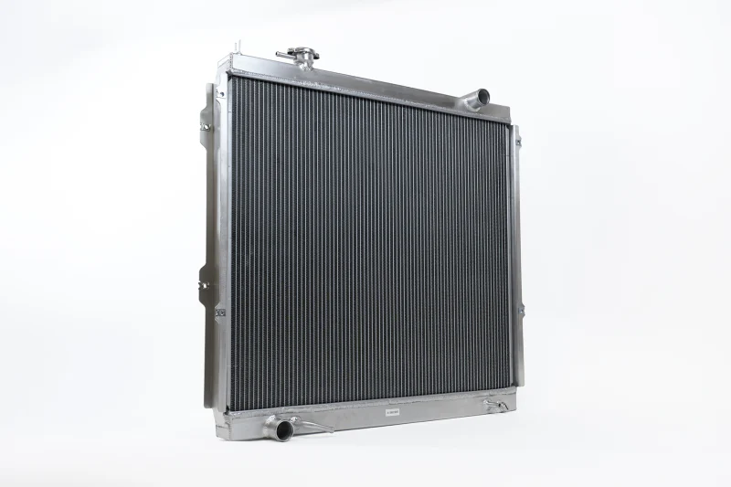 CSF 95-04 Toyota Tacoma (2.7/3.4L) Heavy Duty All-Aluminum Radiator - Image 7