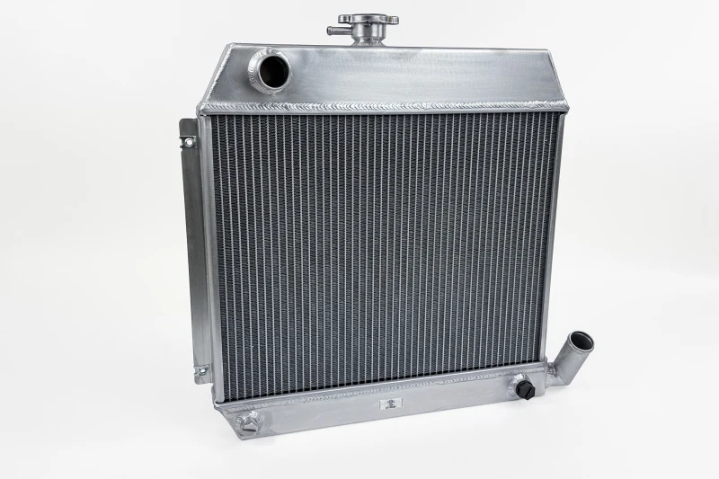 CSF BMW E10 2002 High Performance All Aluminum Radiator - Image 5