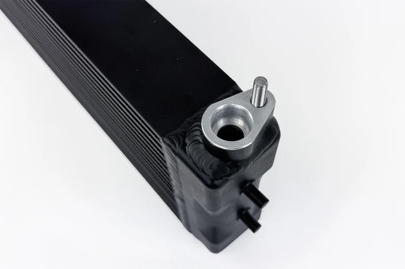 CSF F1X M5/M6 and F9X M5/M8 High-Performance Engine Oil Cooler - Image 4