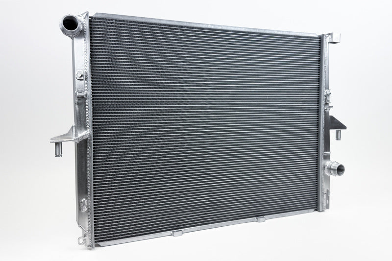 CSF Porsche 955/957 Cayenne / Audi Q7 / VW Touareg Heavy-Duty Performance Radiator - Image 9