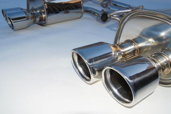 Invidia 11+ STI/WRX Sedan Only 76mm Q300 Stainless Steel Tip Cat-back Exhaust - Image 2