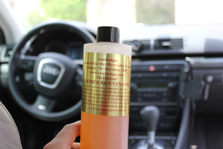 Leatherique Rejuvenator Oil 16oz - Image 2