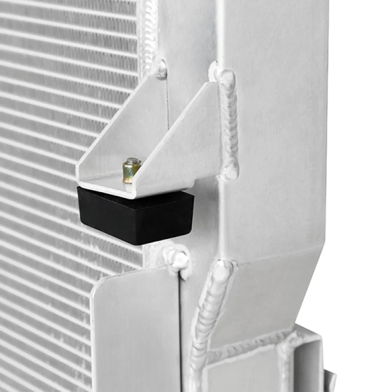 Mishimoto 10-12 Dodge 6.7L Cummins Aluminum Radiator - Image 14