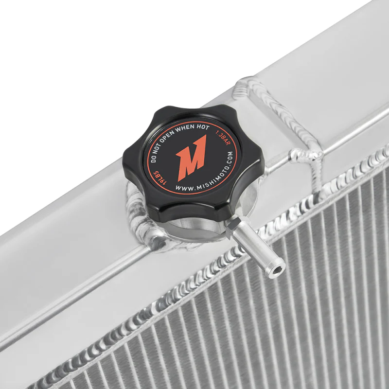 Mishimoto 2007+ Toyota Tundra 4.6/4.7/5.7L Performance Aluminum Radiator - Image 3