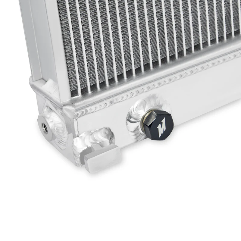 Mishimoto 2007+ Toyota Tundra 4.6/4.7/5.7L Performance Aluminum Radiator - Image 4