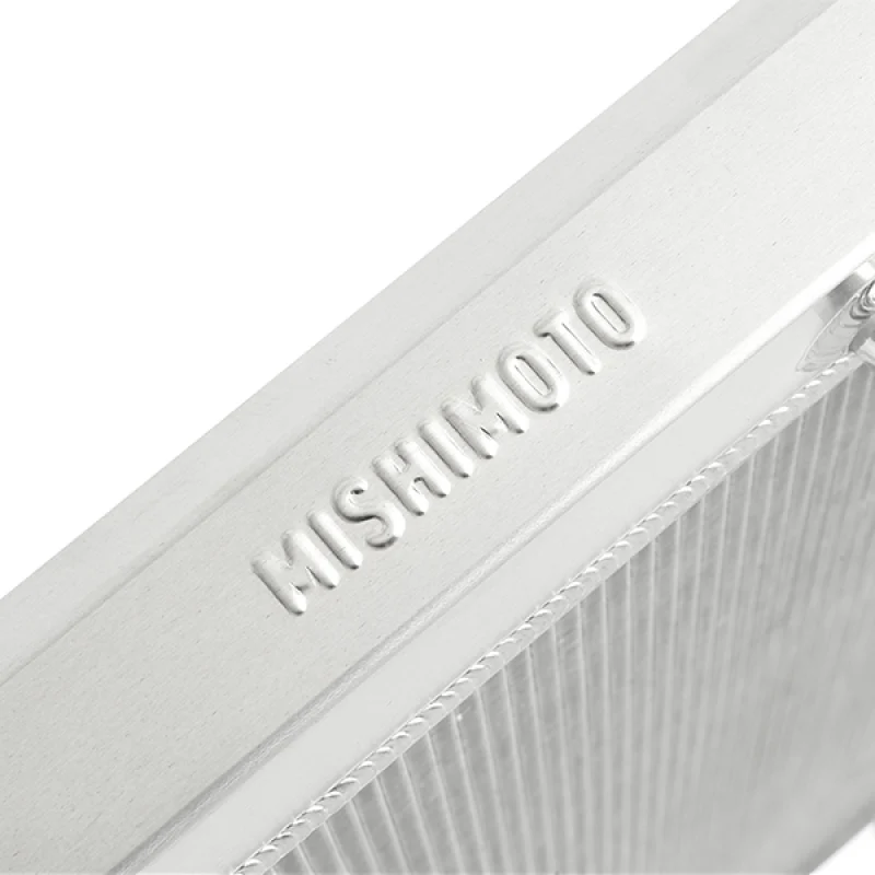 Mishimoto 2014+ Chevrolet Silverado 1500 V8 Aluminum Radiator - Image 2