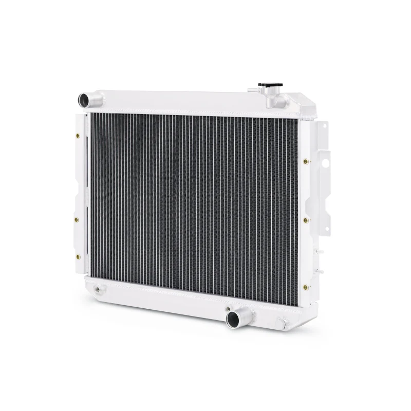 Mishimoto 81-90 Toyota Land Cruiser FJ60 Aluminum Radiator - Image 4