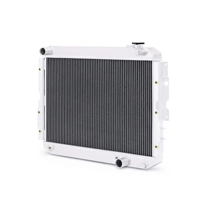Mishimoto 81-90 Toyota Land Cruiser FJ60 Aluminum Radiator - Image 5