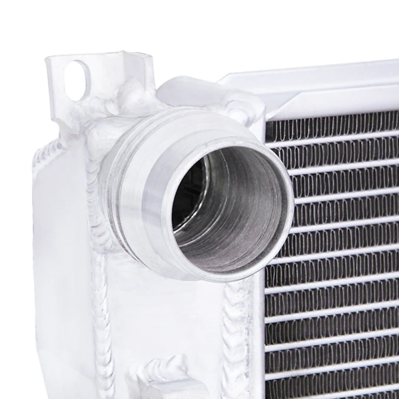 Mishimoto 99-06 BMW 323i/323i/328i/330i w/ Auto Transmission Performance Aluminum Radiator - Image 16