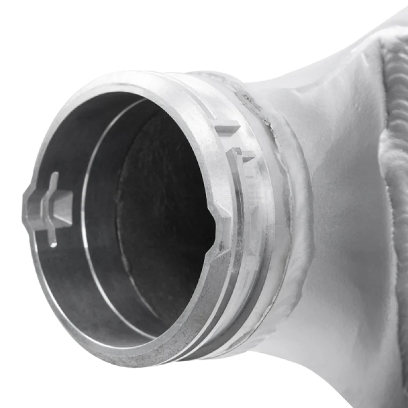 Mishimoto BMW 335i/335xi/135i Performance Intercooler - Image 10