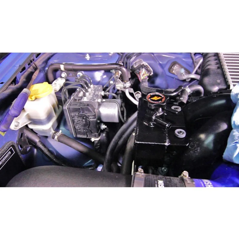 Mishimoto Subaru 08-14 WRX/ 05-09 Legacy GT Aluminum Coolant Expansion Tank - Image 5